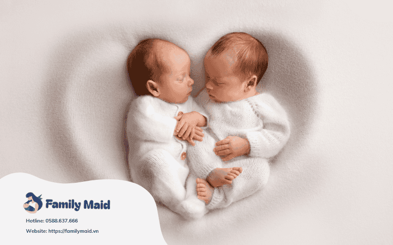 Kinh nghiệm luyện EASY cho bé sinh đôi