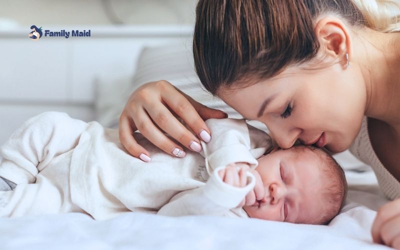 Cách chăm sóc trẻ sơ sinh vào mùa thu