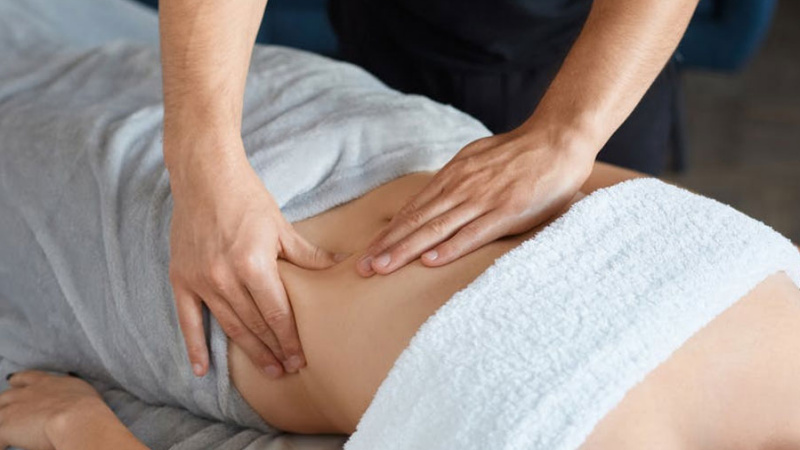 Dịch vụ massage cho mẹ - chăm sóc cho bé trọn gói tại Family Maid
