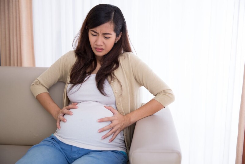 Tình trạng mẹ bầu chuyển dạ khiến bụng bị căng tức Tình trạng mẹ bầu chuyển dạ khiến bụng bị căng tức