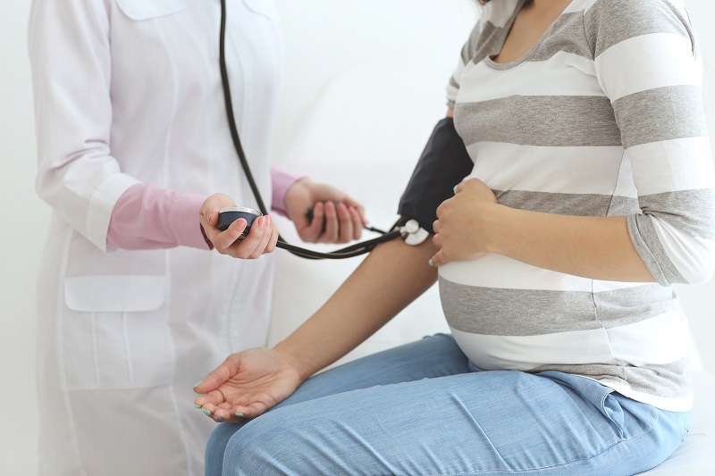 Phụ nữ mang thai bị huyết áp gây ra nhiều hệ lụy lâu dài
