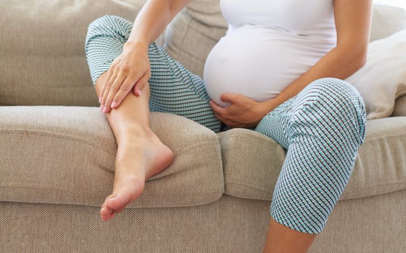 Giãn tĩnh mạch là vấn đề phổ biến ở mẹ bầu